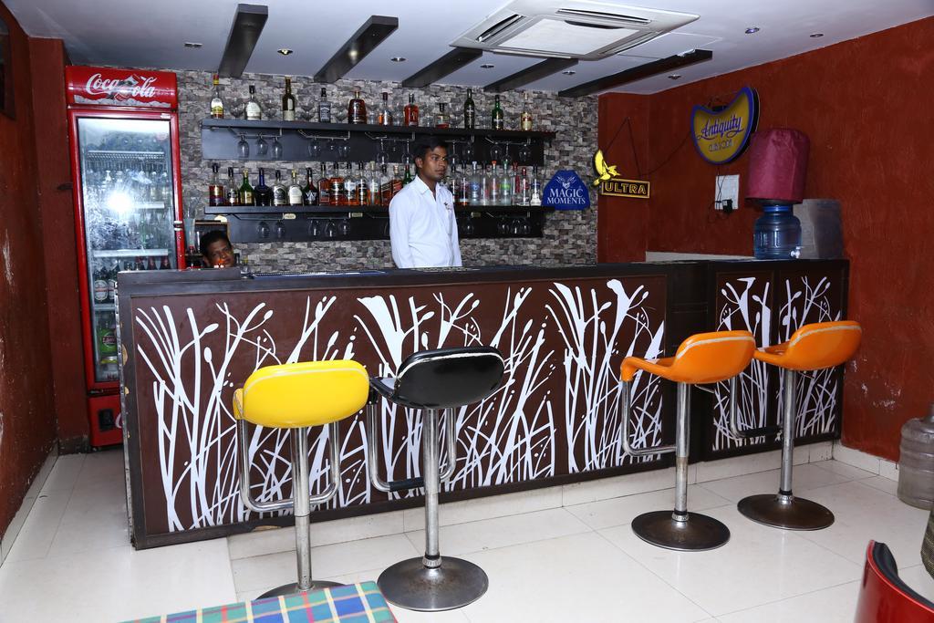 Hotel Rajshree & Spa Chandīgarh Exteriör bild