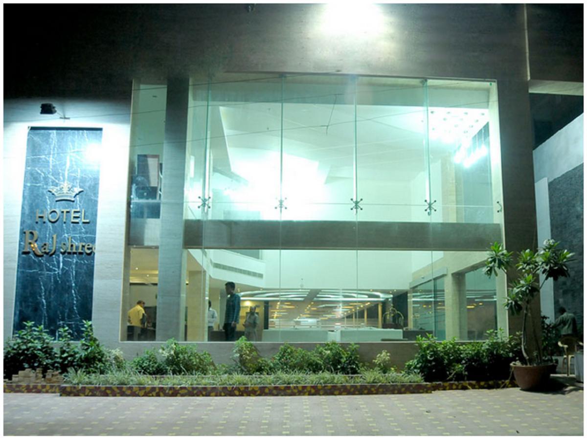 Hotel Rajshree & Spa Chandīgarh Rum bild